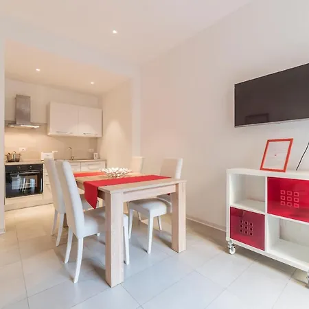 Apartamento Modern 2 Beds Flat 5 Mins From Trastevere St.